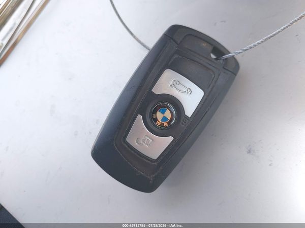 2015 BMW 320I SA