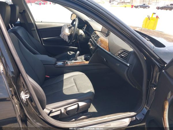 2015 BMW 320I SA