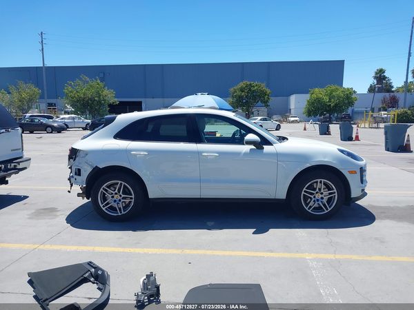 2019 PORSCHE MACAN