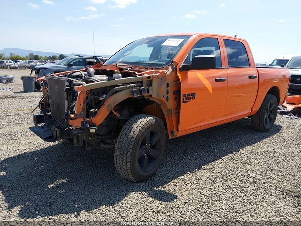 2019 RAM 1500 CLASSIC EXPRESS  4X4 5'7 BOX
