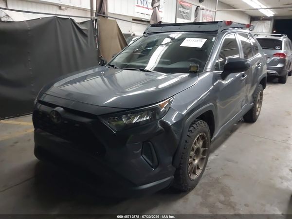 2020 TOYOTA RAV4 LE