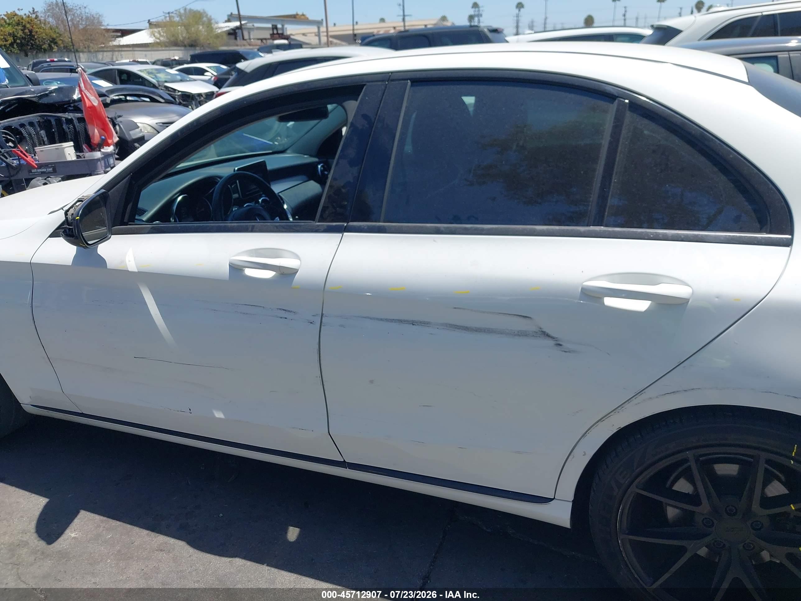 2016 MERCEDES-BENZ C 300 C300