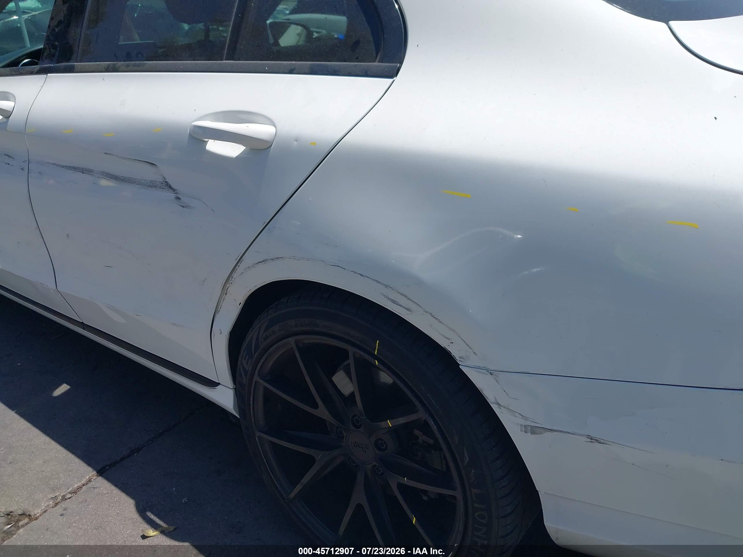 2016 MERCEDES-BENZ C 300 C300