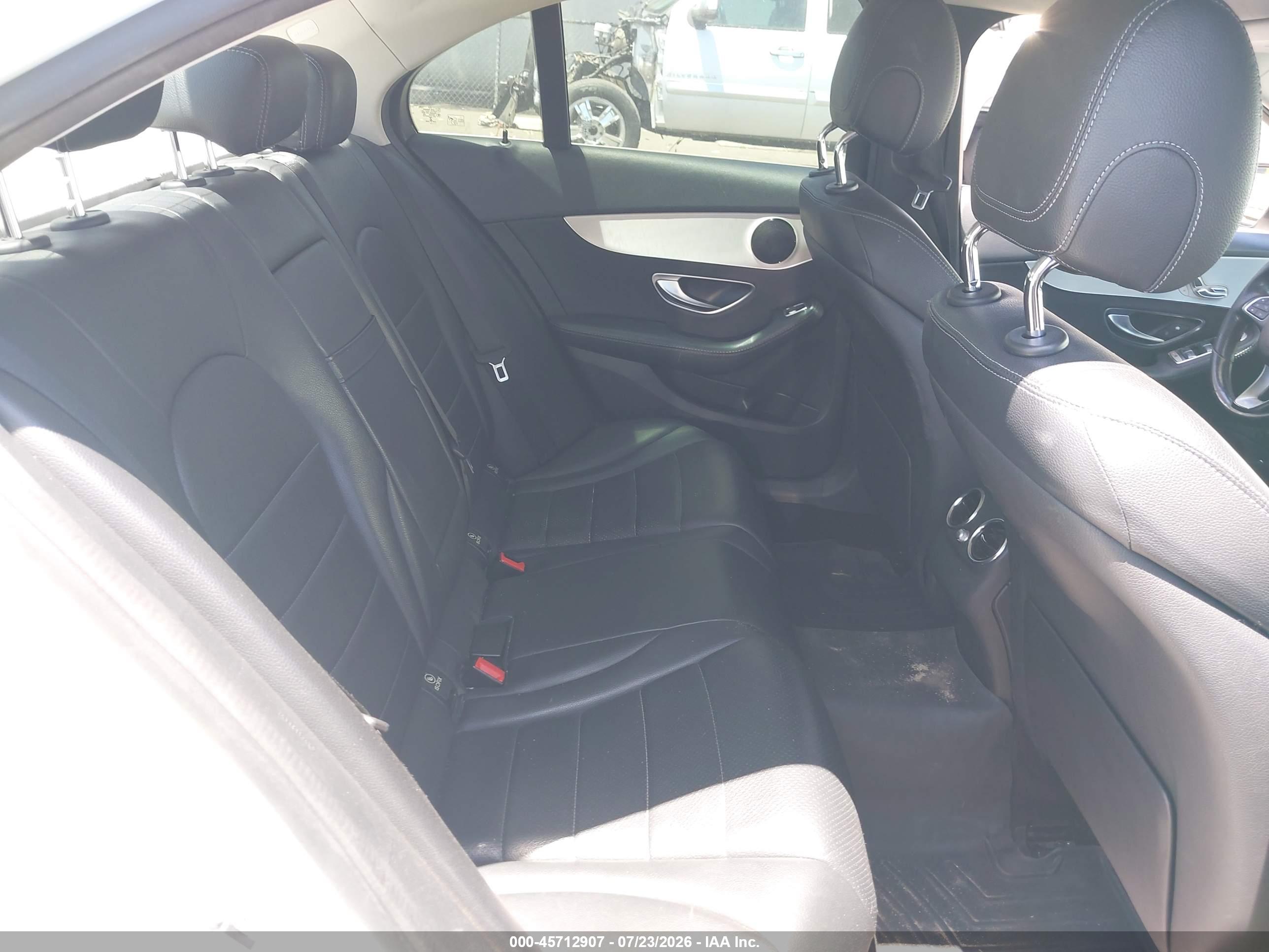 2016 MERCEDES-BENZ C 300 C300