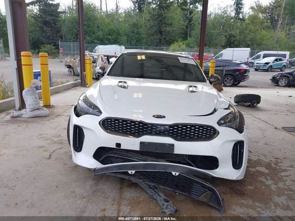2018 KIA STINGER GT2