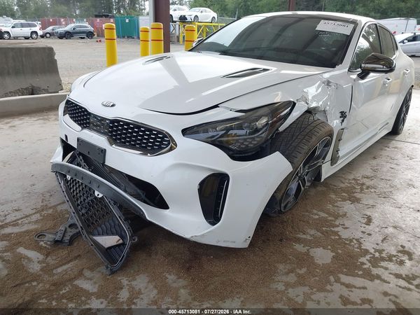 2018 KIA STINGER GT2