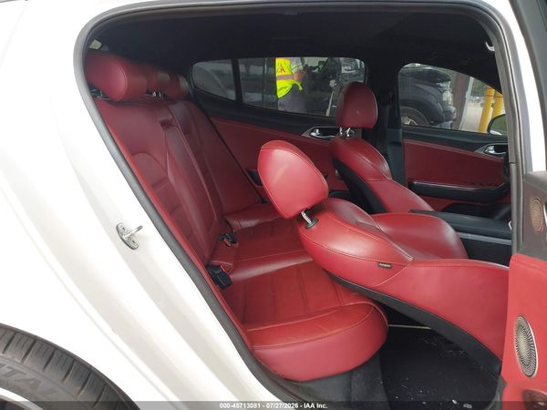 2018 KIA STINGER GT2