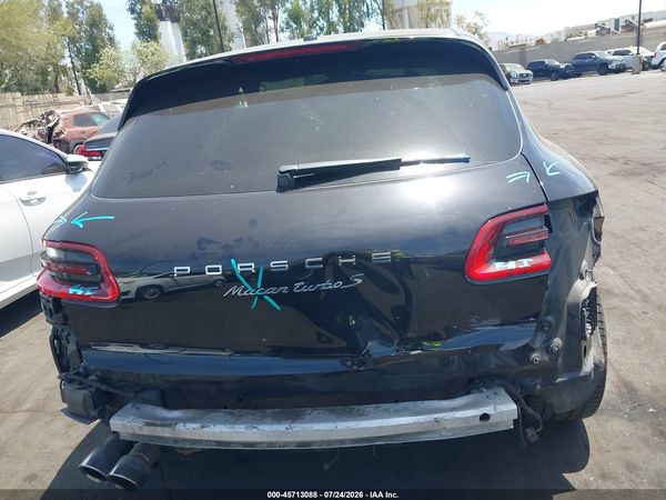 2017 PORSCHE MACAN