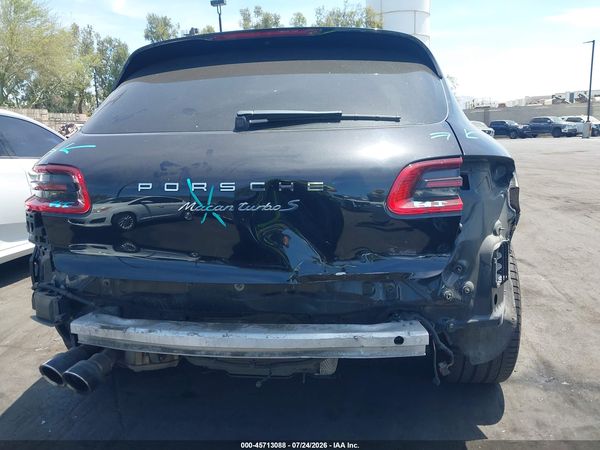 2017 PORSCHE MACAN