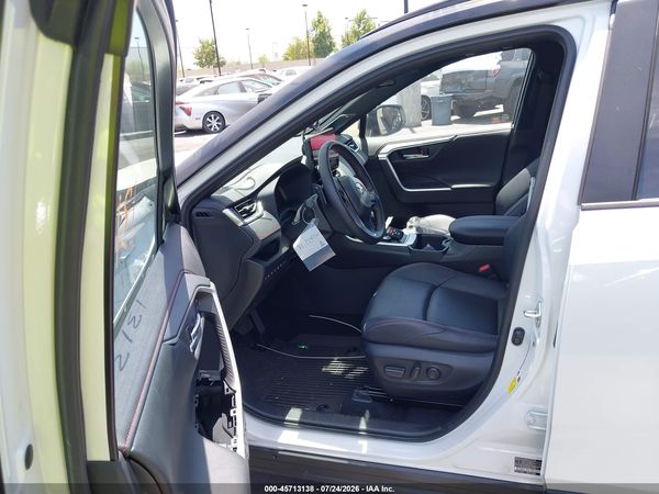 2025 TOYOTA RAV4 PLUG-IN HYBRID XSE