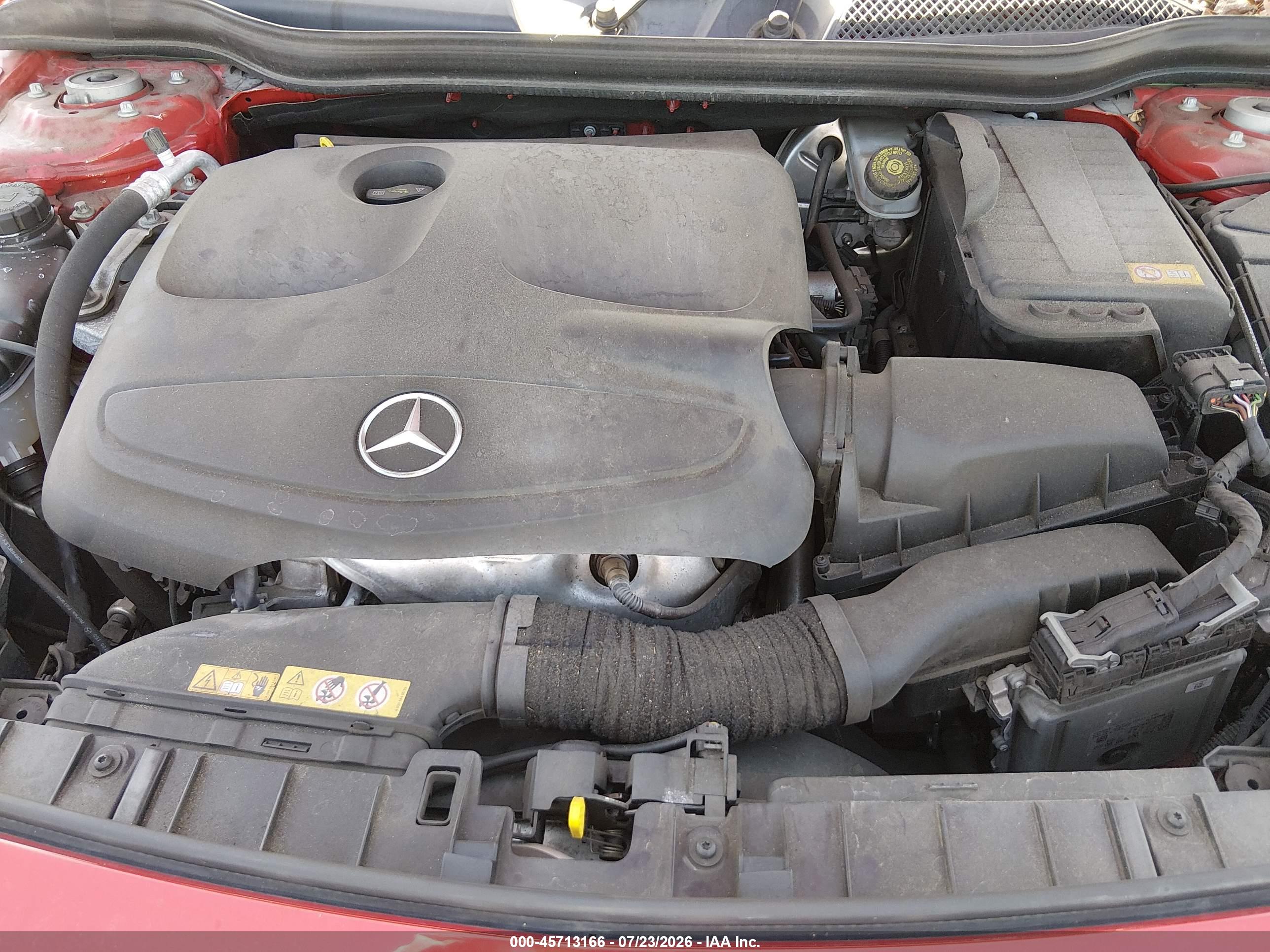 2015 MERCEDES-BENZ GLA 250 4MATIC