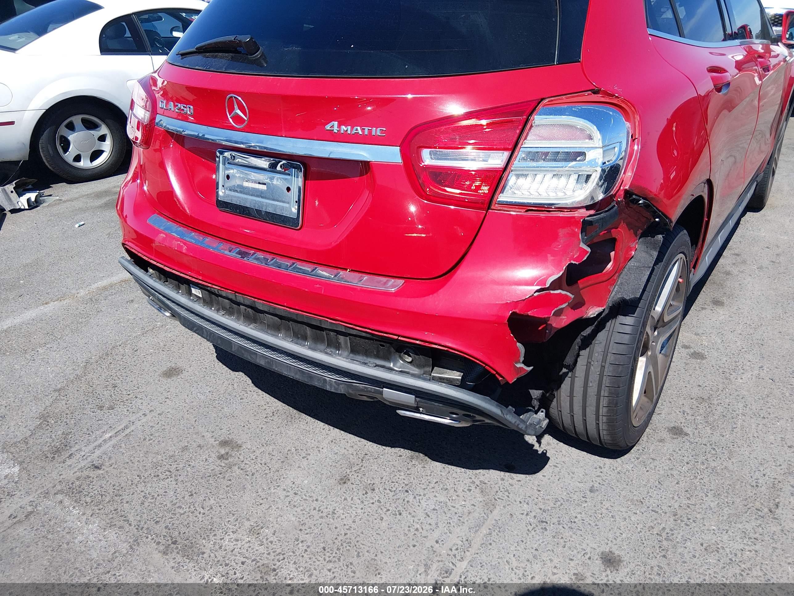2015 MERCEDES-BENZ GLA 250 4MATIC