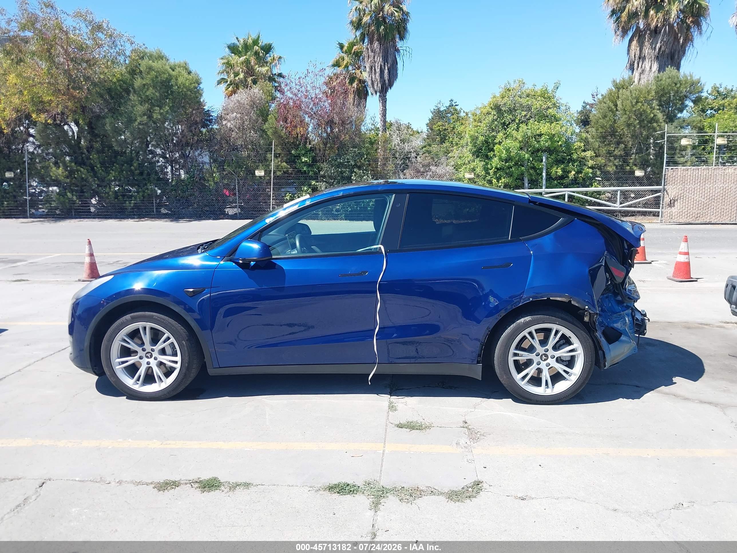 2020 TESLA MODEL Y