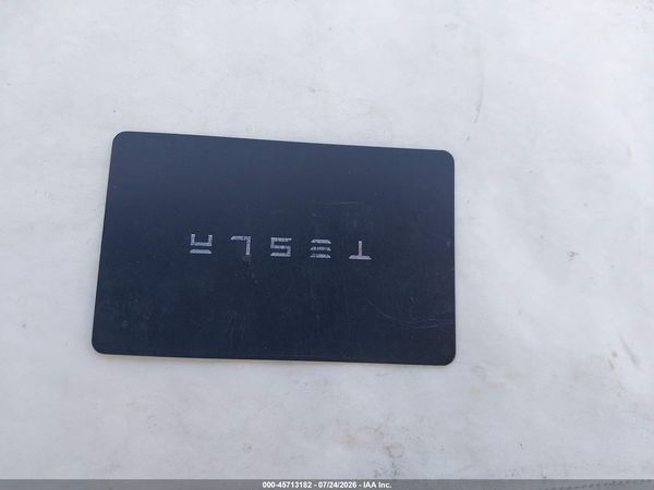 2020 TESLA MODEL Y