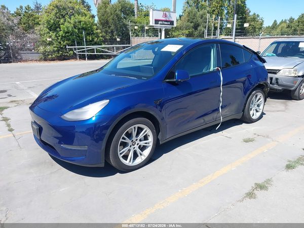 2020 TESLA MODEL Y