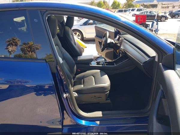 2020 TESLA MODEL Y
