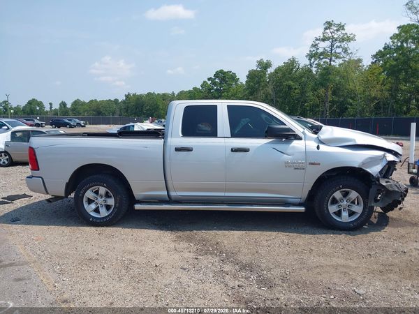 2019 RAM 1500 CLASSIC EXPRESS  4X2 6'4 BOX