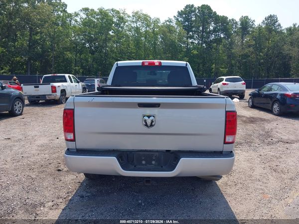 2019 RAM 1500 CLASSIC EXPRESS  4X2 6'4 BOX