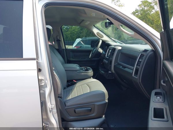 2019 RAM 1500 CLASSIC EXPRESS  4X2 6'4 BOX