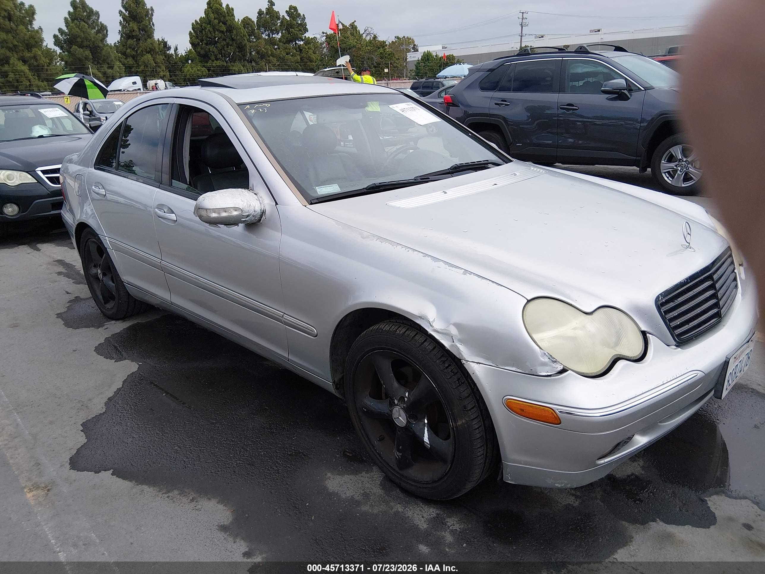 2002 MERCEDES-BENZ C 240 C240
