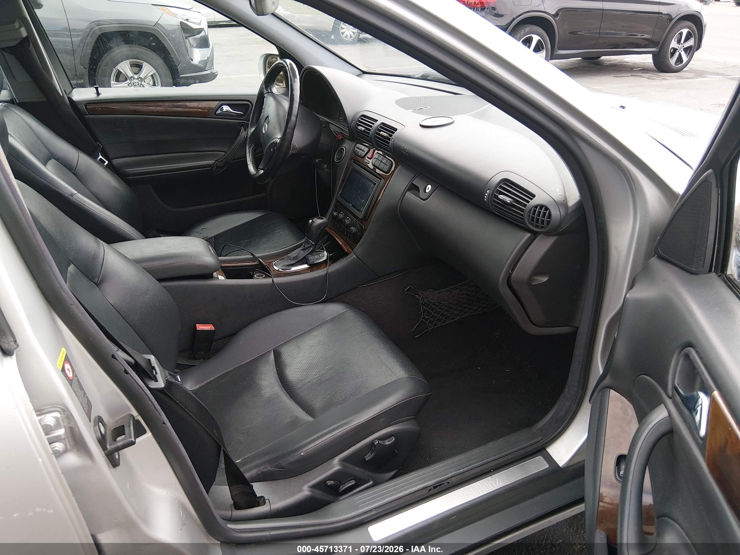 2002 MERCEDES-BENZ C 240 C240