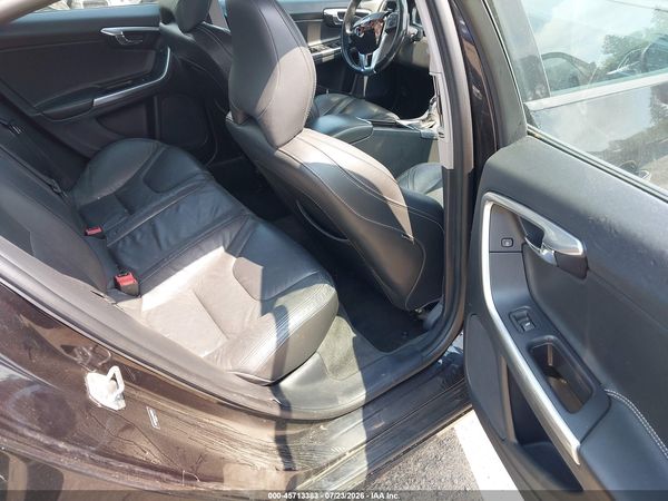 2018 VOLVO S60 T5 DYNAMIC