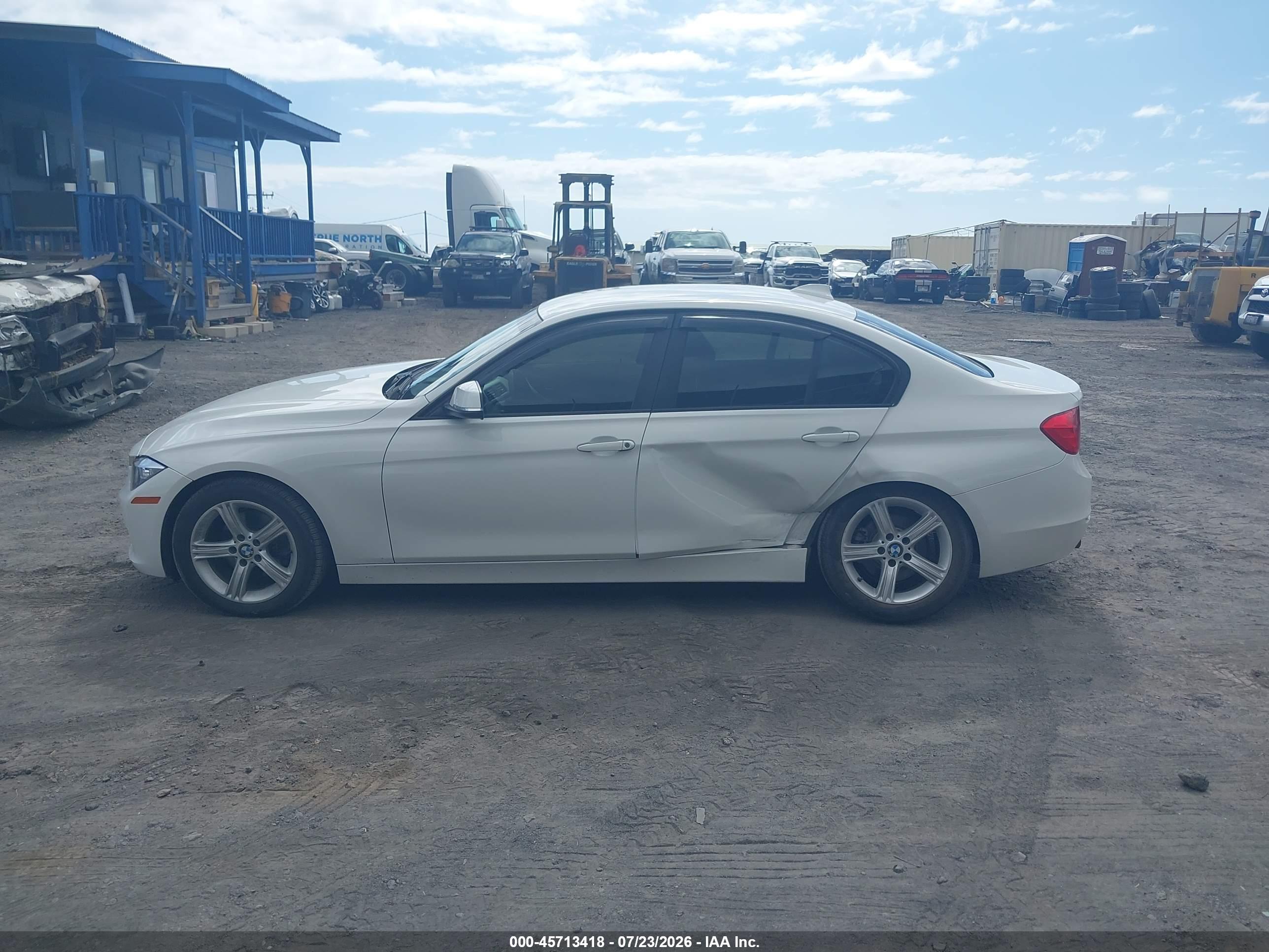 2014 BMW 320I SA