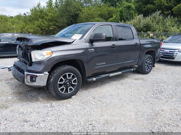 2017 TOYOTA TUNDRA SR5 5.7L V8