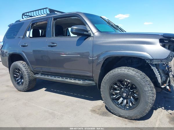2019 TOYOTA 4RUNNER SR5