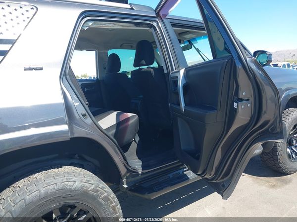 2019 TOYOTA 4RUNNER SR5
