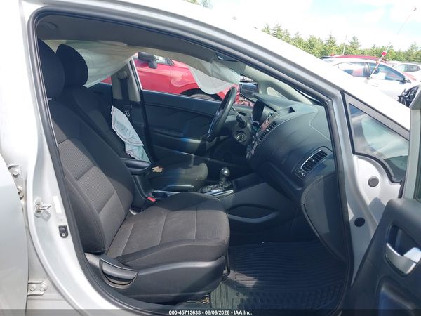 2017 KIA FORTE LX