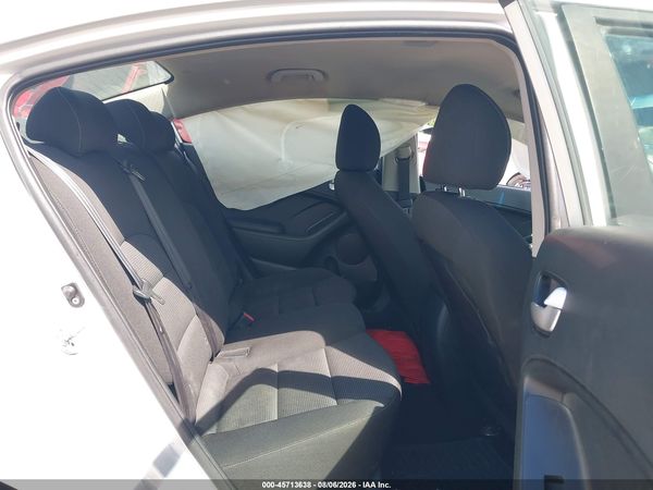 2017 KIA FORTE LX