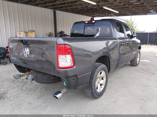 2022 RAM 1500 BIG HORN  4X2 6'4 BOX