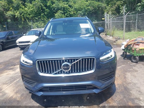 2022 VOLVO XC90 T5 MOMENTUM 7 PASSENGER