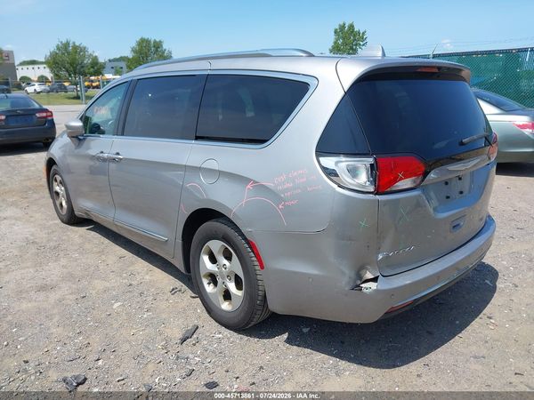 2017 CHRYSLER PACIFICA TOURING-L PLUS — I3