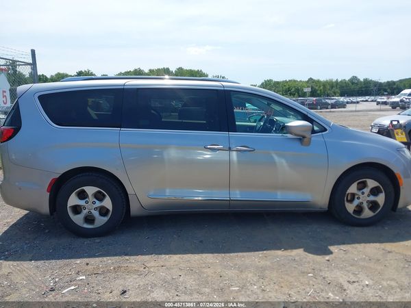 2017 CHRYSLER PACIFICA TOURING-L PLUS — I116