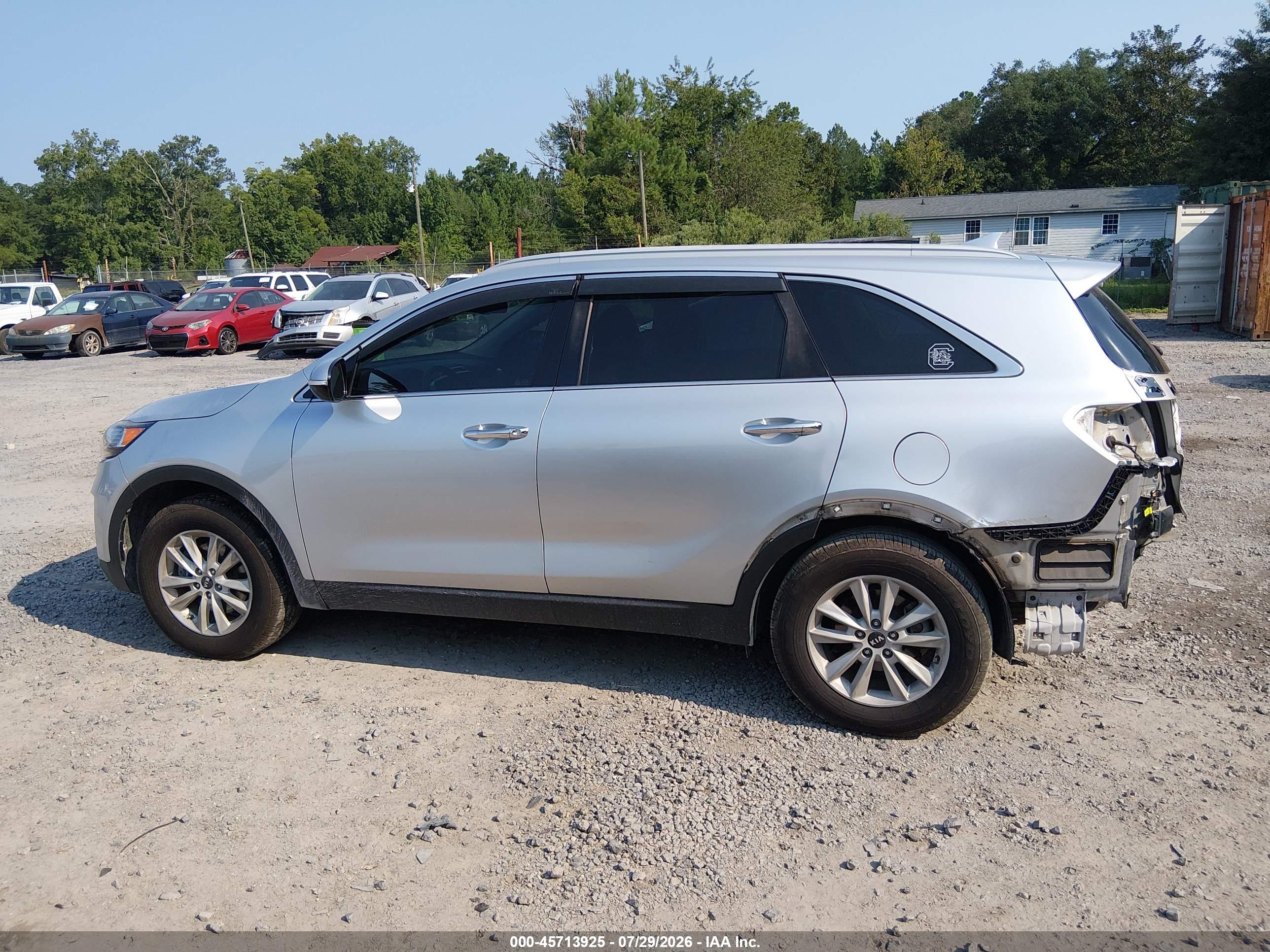 2019 KIA SORENTO 2.4L LX