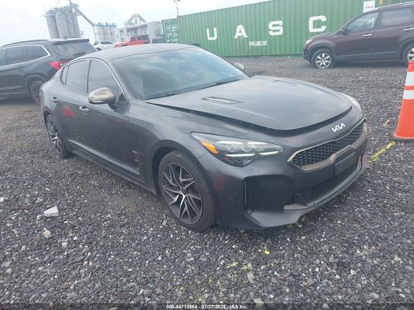 2022 KIA STINGER GT-LINE