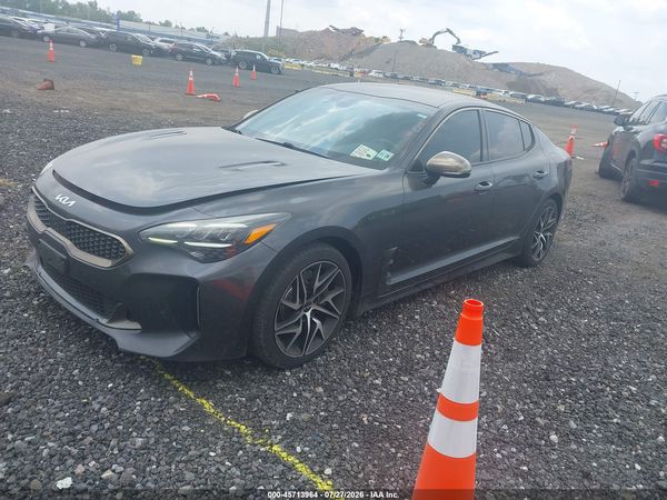 2022 KIA STINGER GT-LINE