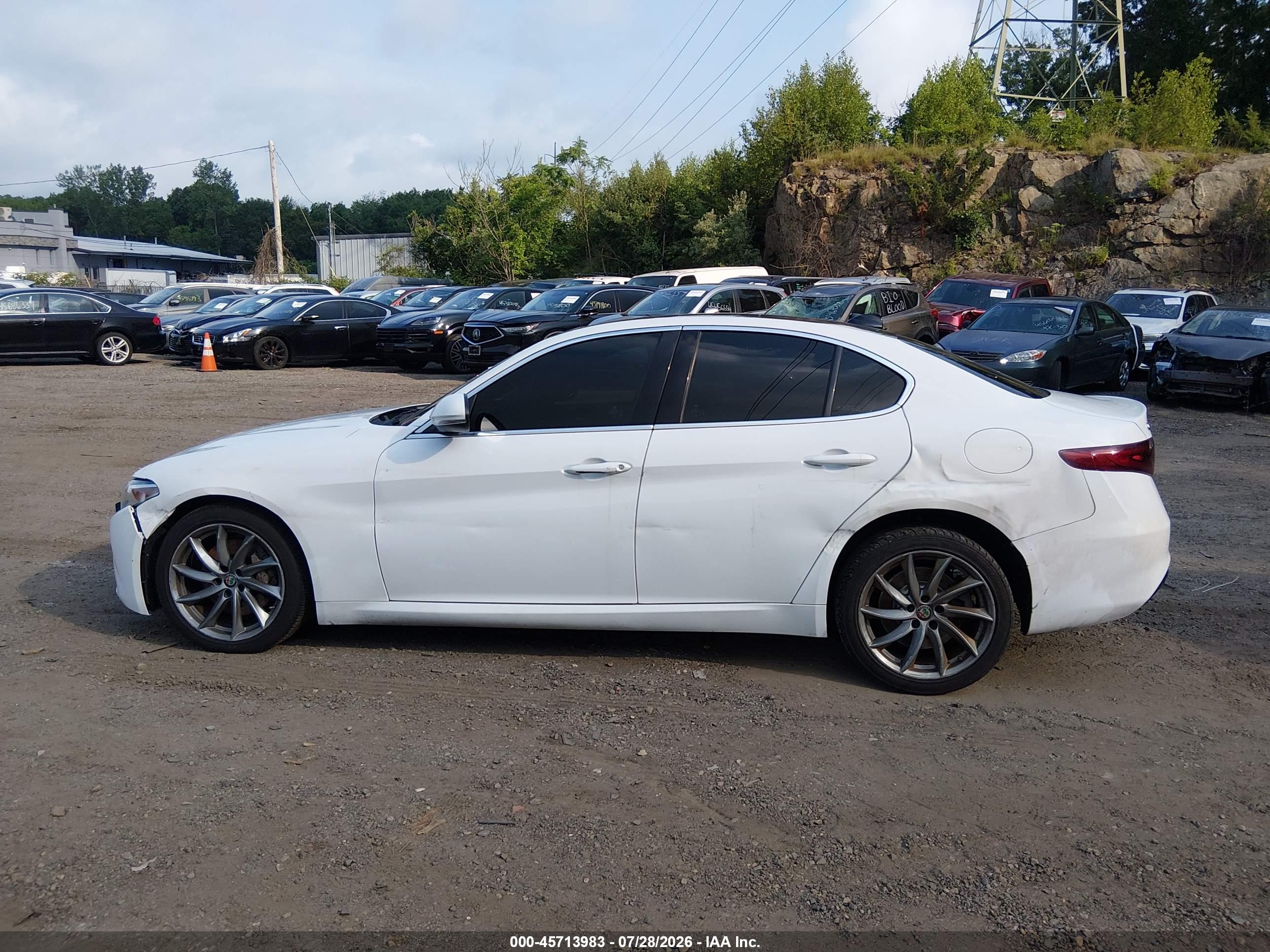 2020 ALFA ROMEO GIULIA AWD