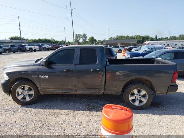 2020 RAM 1500 CLASSIC TRADESMAN  4X2 6'4 BOX