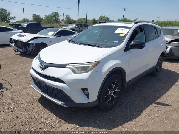2016 TOYOTA RAV4 SE