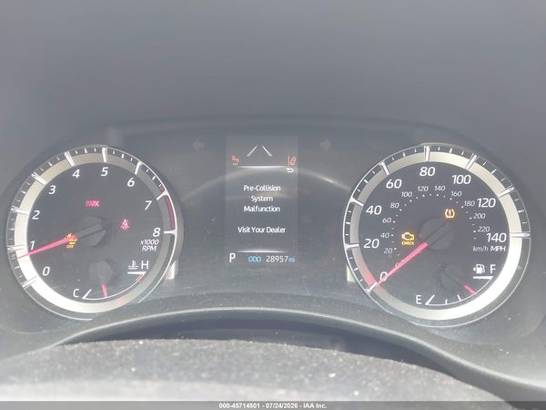 2020 TOYOTA HIGHLANDER LE