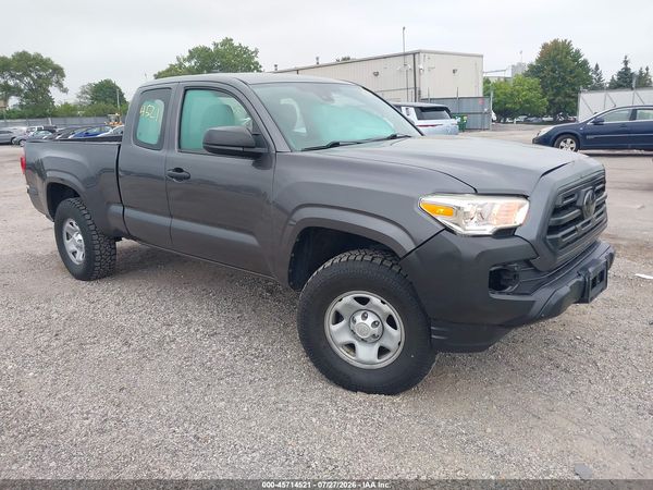 2018 TOYOTA TACOMA SR