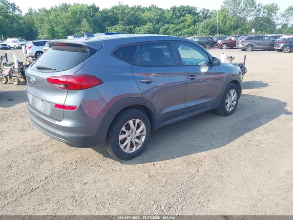 2021 HYUNDAI TUCSON SE
