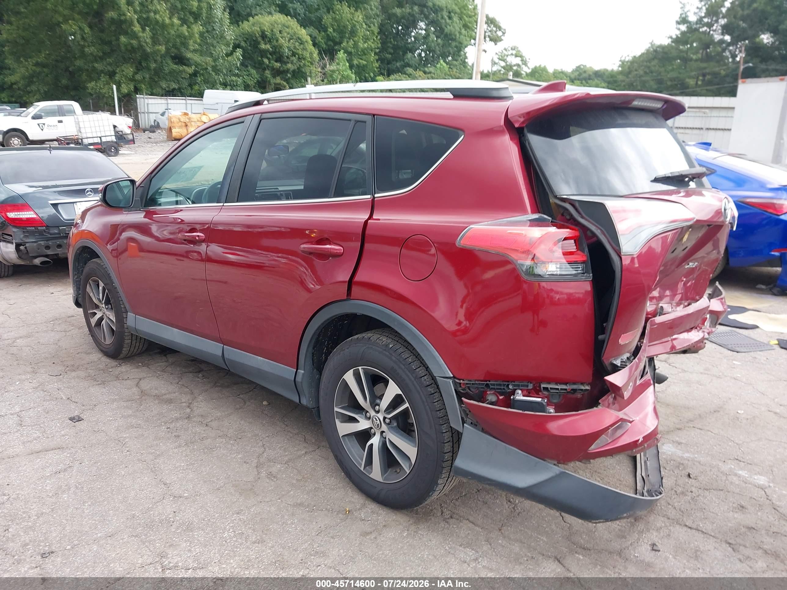 2018 TOYOTA RAV4 XLE
