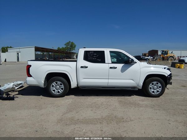 2025 TOYOTA TUNDRA SR