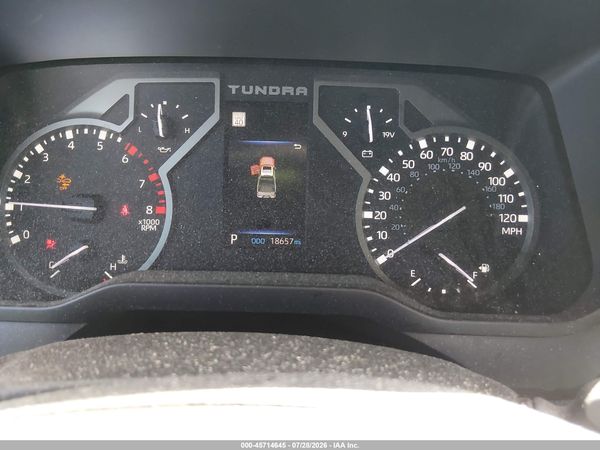 2025 TOYOTA TUNDRA SR