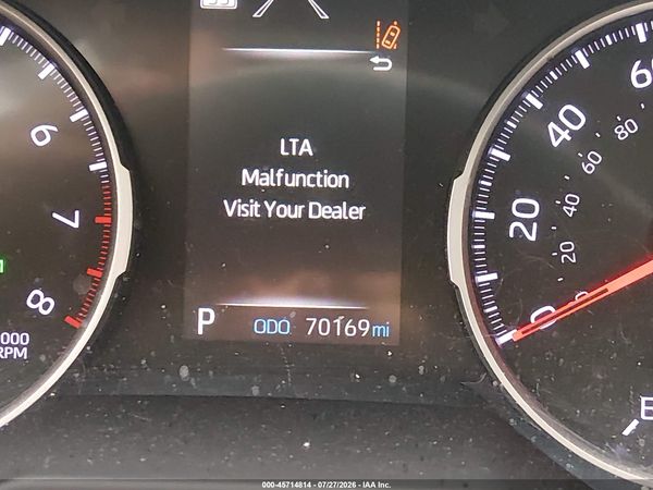 2020 TOYOTA RAV4 XLE