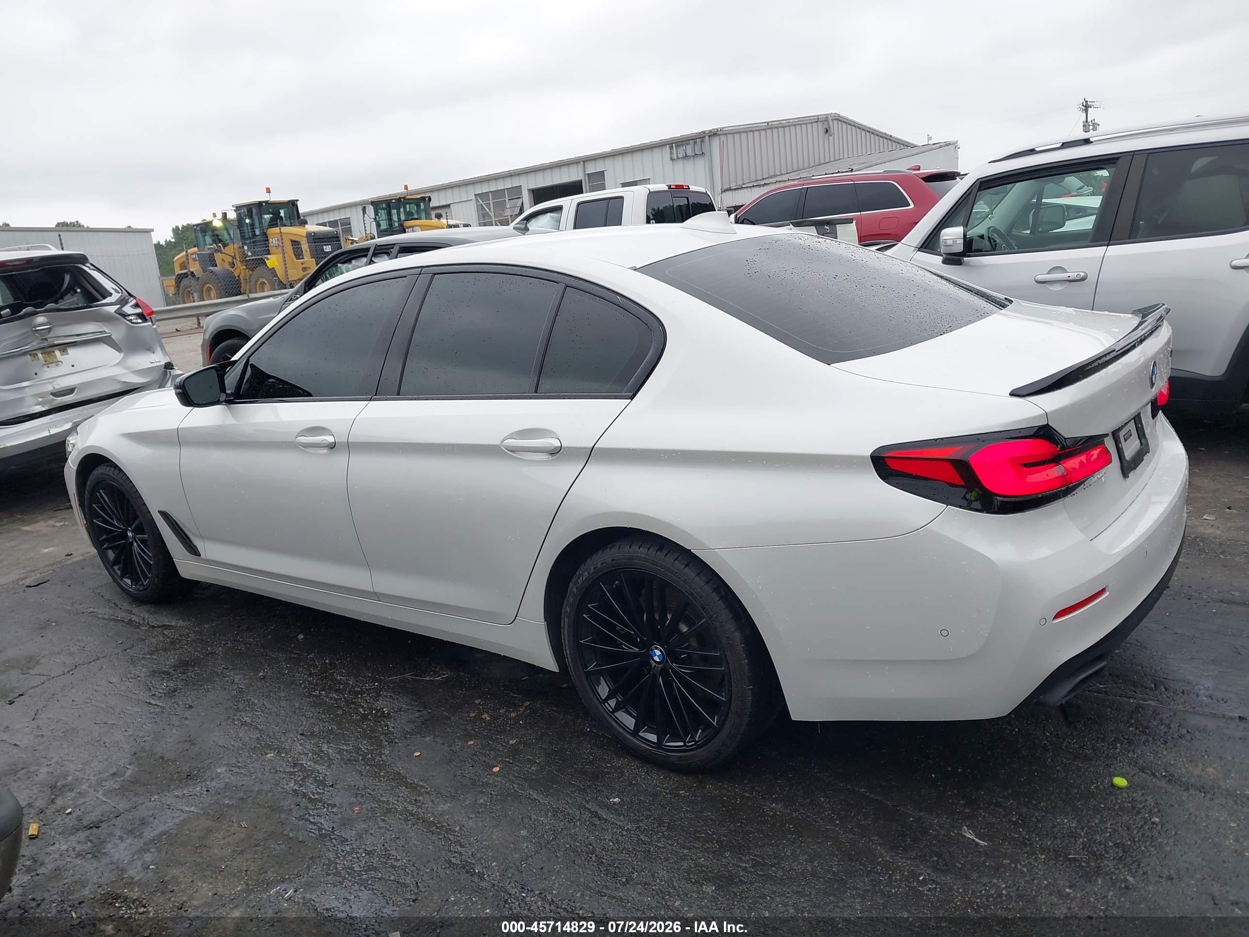 2021 BMW 530I